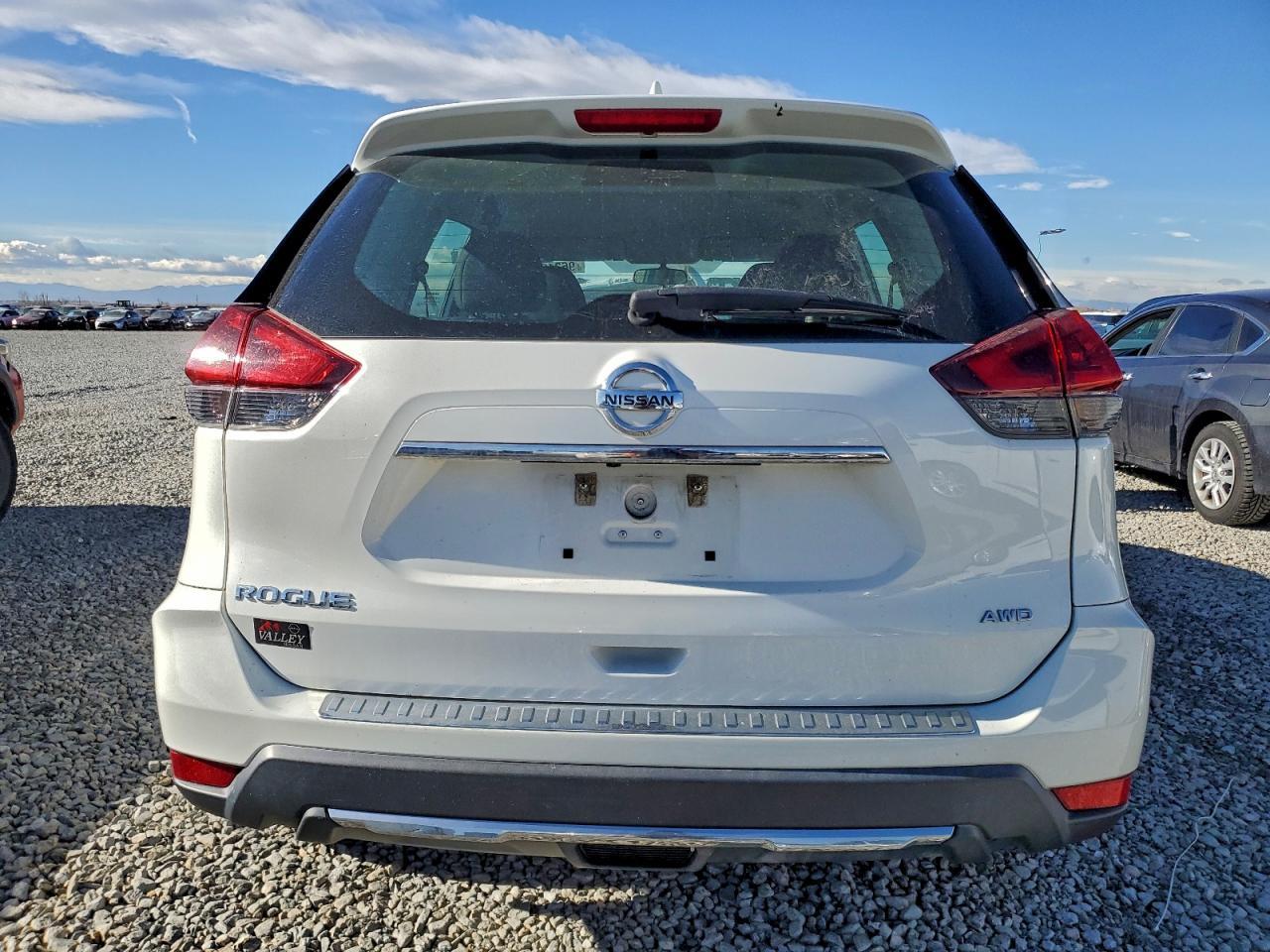 2018 Nissan Rogue s
