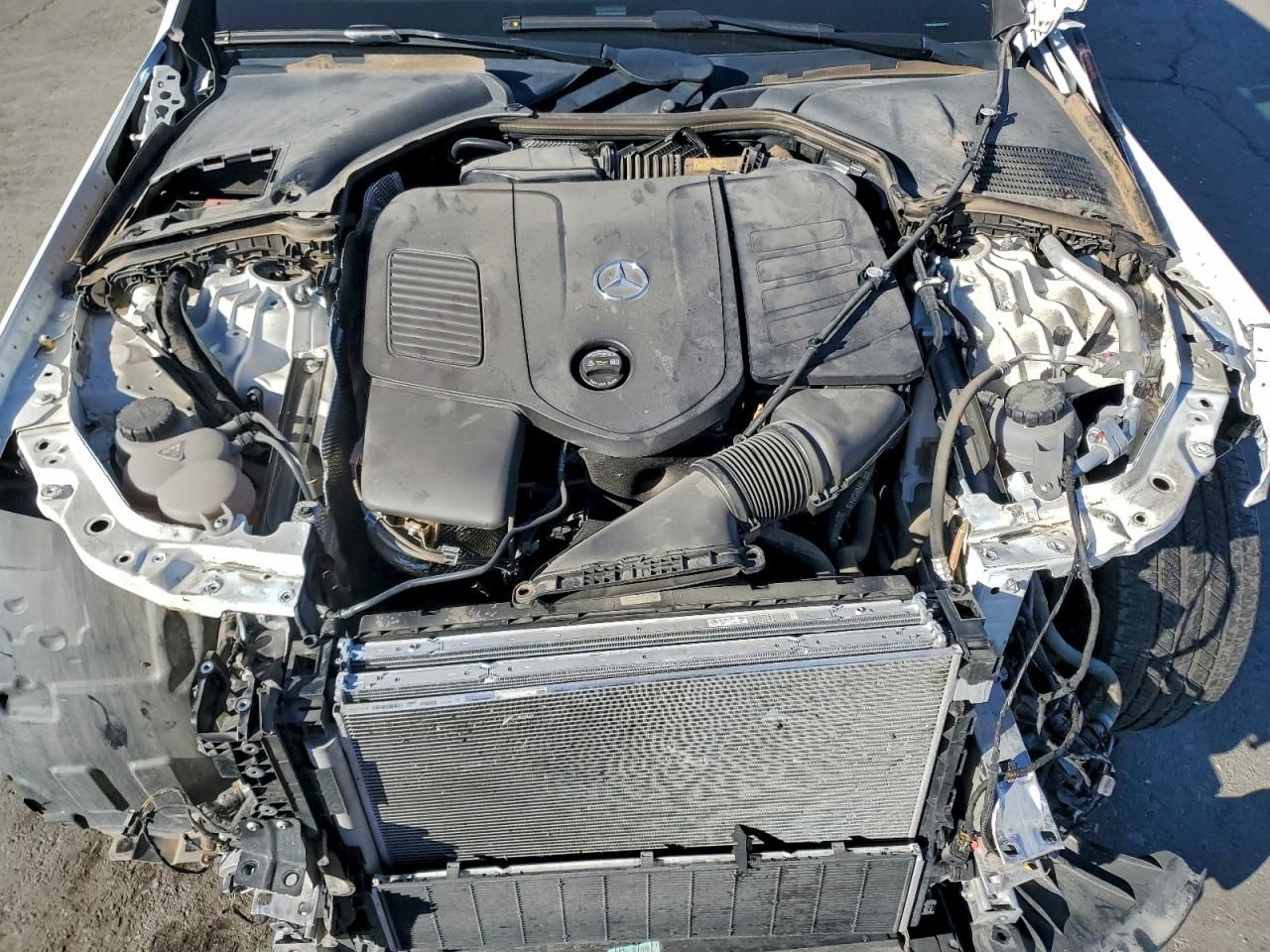 2022 Mercedes-Benz C300