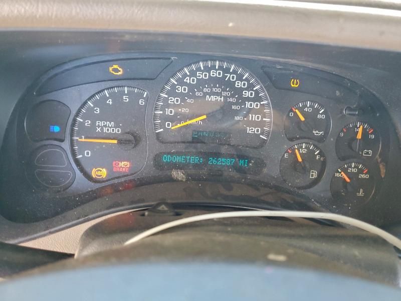 2005 Chevrolet Tahoe C1500