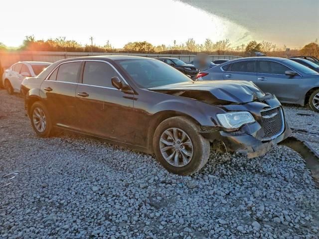 2019 Chrysler 300 Touring