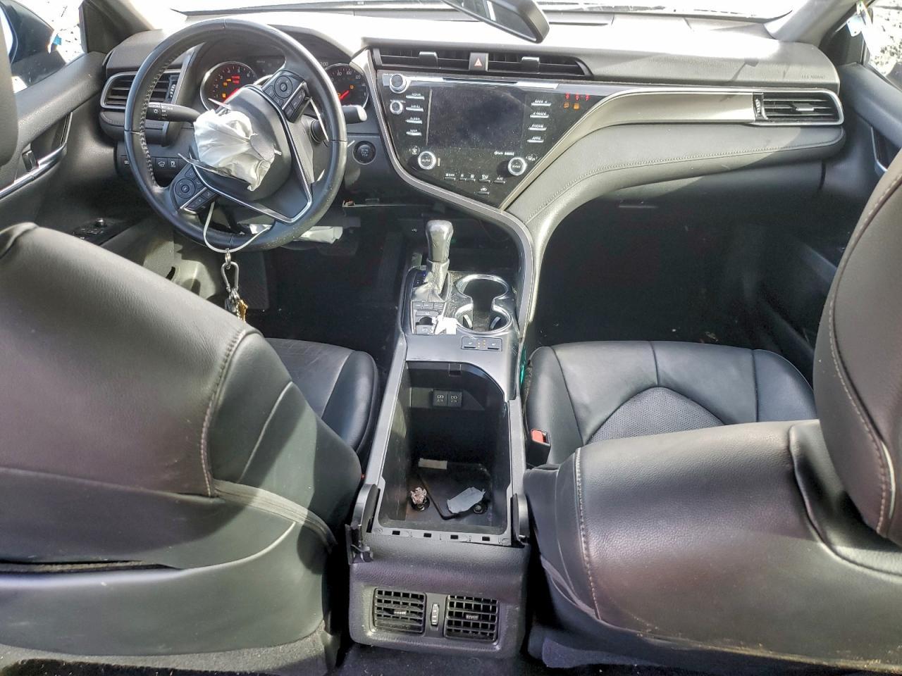 2020 Toyota Camry xse