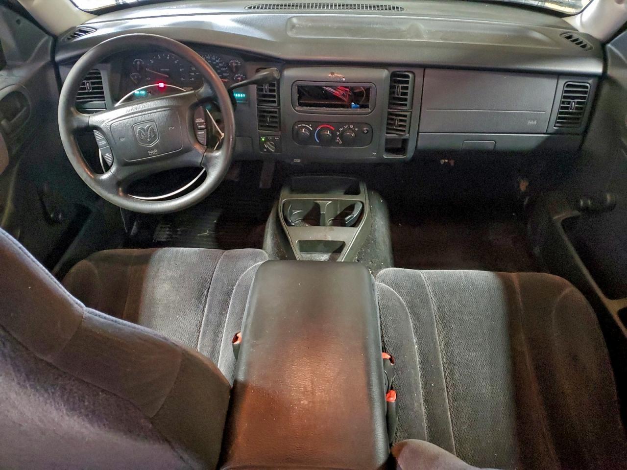 2004 Dodge Dakota Quad Sport