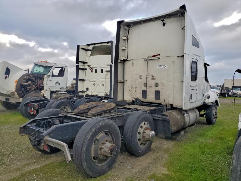 2022 Kenworth T680 Semi Truck