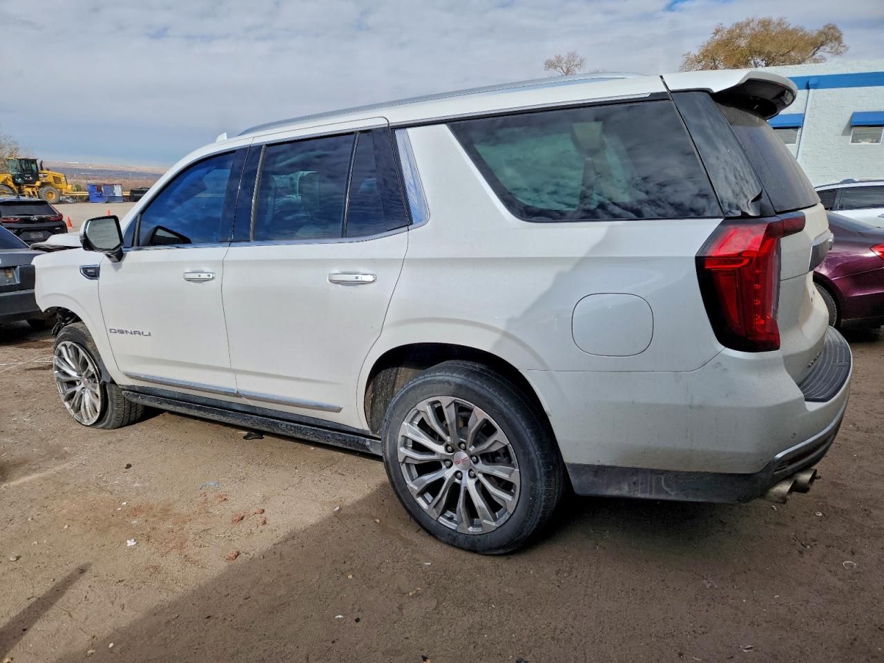 2023 GMC Yukon Denali