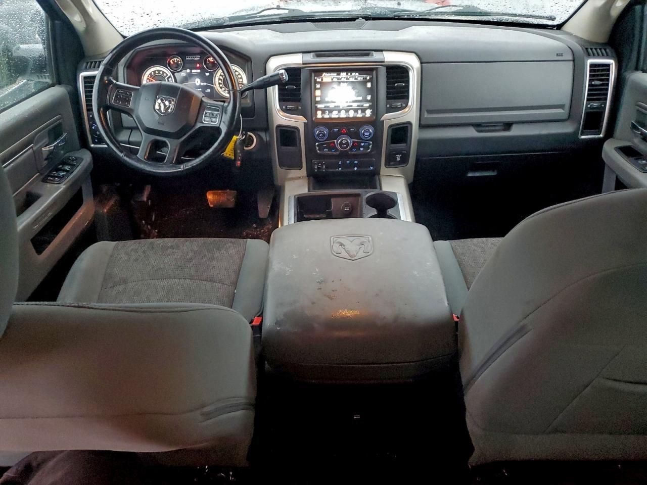 2015 Dodge Ram 2500 slt