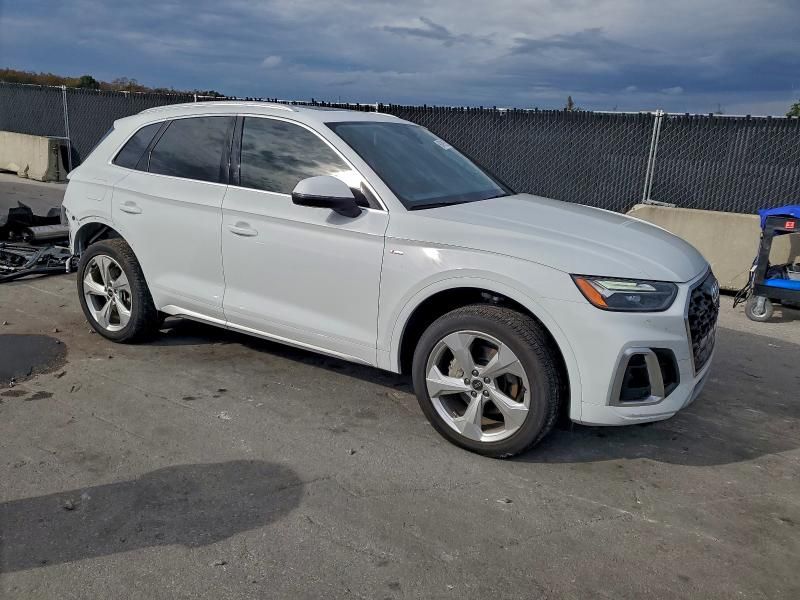 2024 Audi Q5 Premium Plus 45