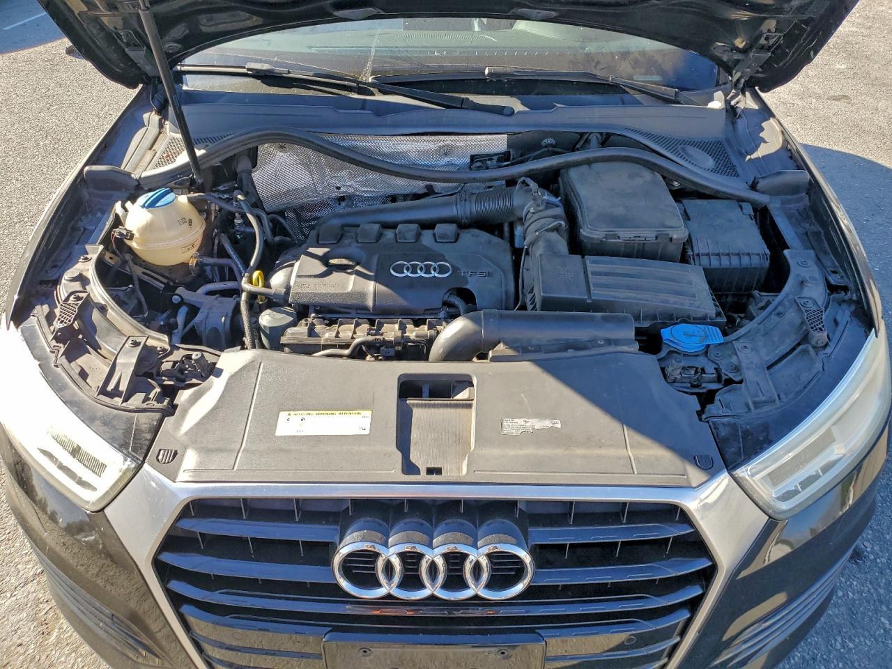 2016 Audi Q3 Prestige