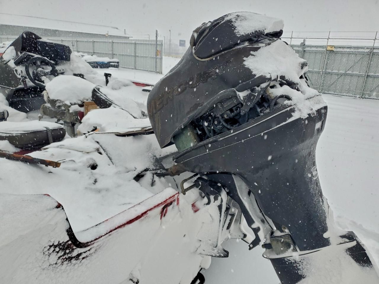 2014 Tracker Boat-boat