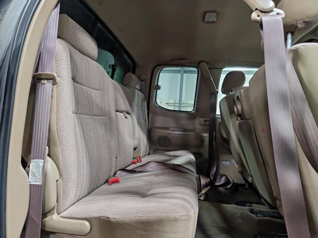 2002 Toyota Tundra Access cab