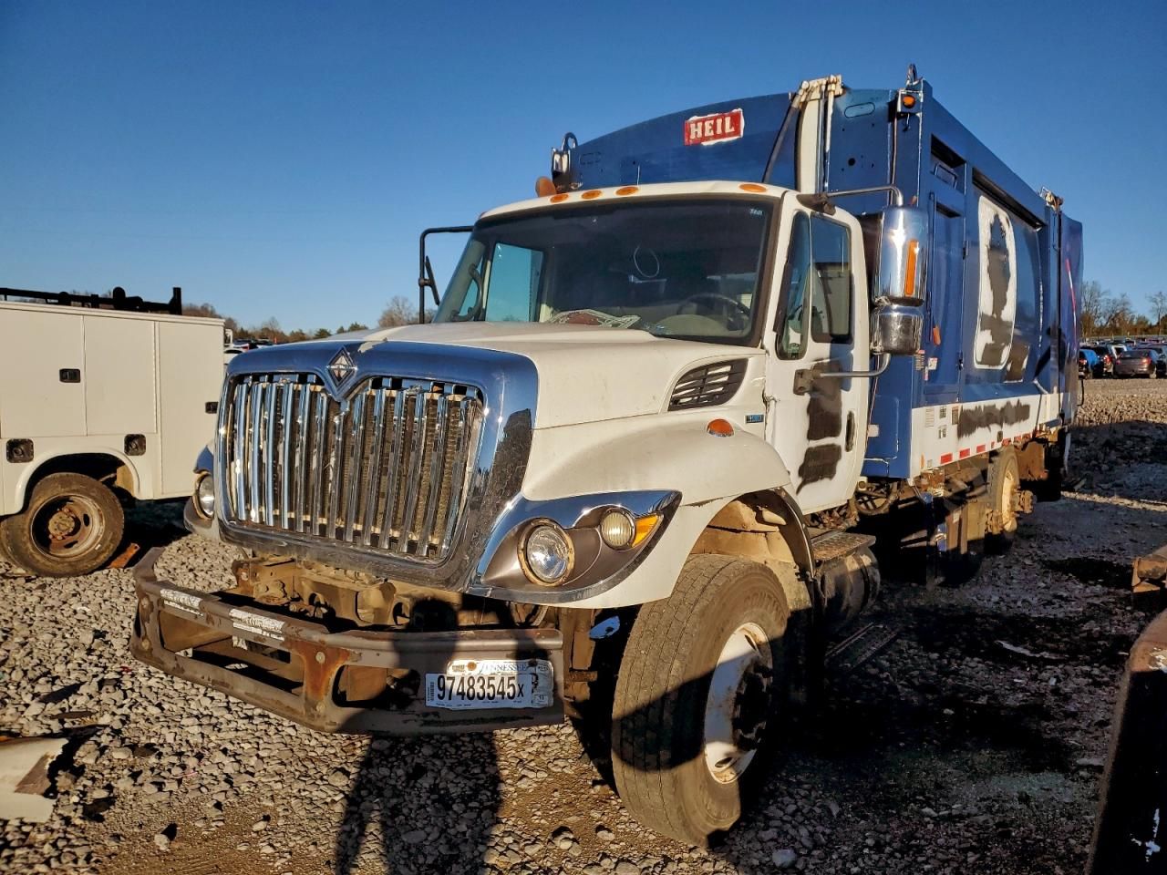 2007 International 2006 International 7400 Refuse Truck