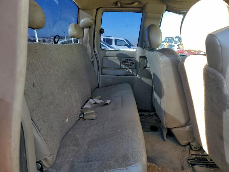 2001 Chevrolet Silverado C1500