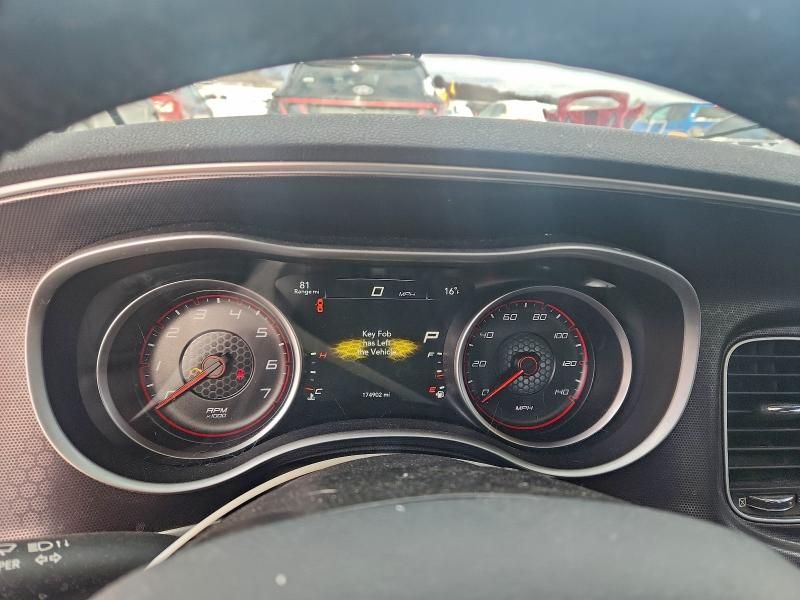 2016 Dodge Charger sxt