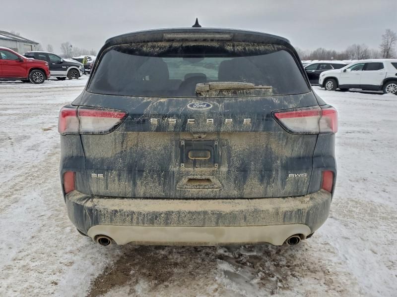 2022 Ford Escape se