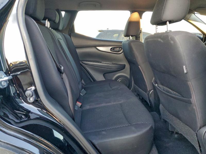 2017 Nissan Rogue Sport s