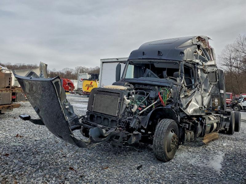 2022 Volv O VNL Semi Truck
