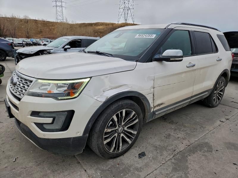 2017 Ford Explorer Platinum