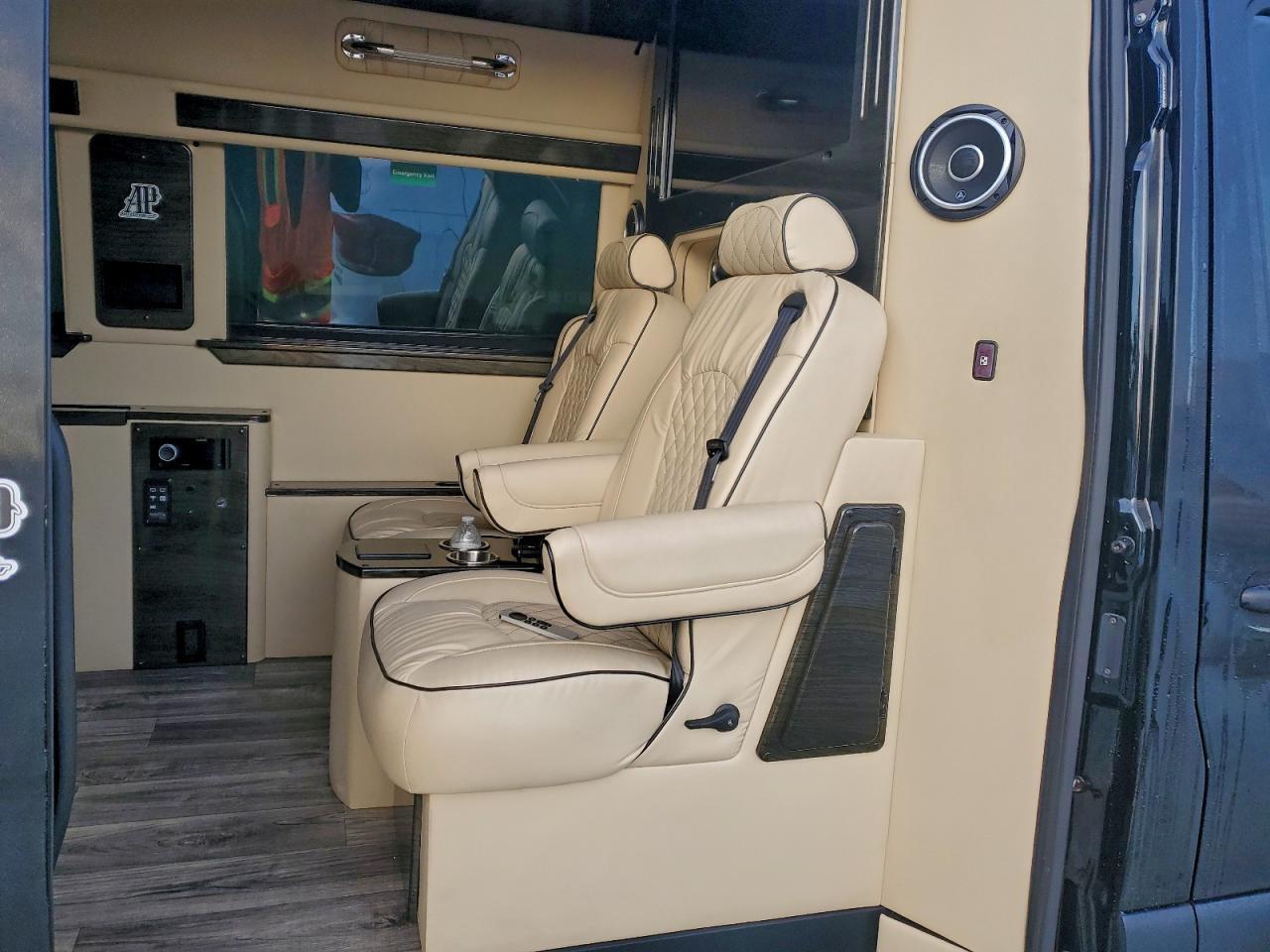 2022 Mercedes-Benz Sprinter 3500