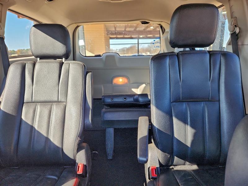 2014 Chrysler Town & Country Touring