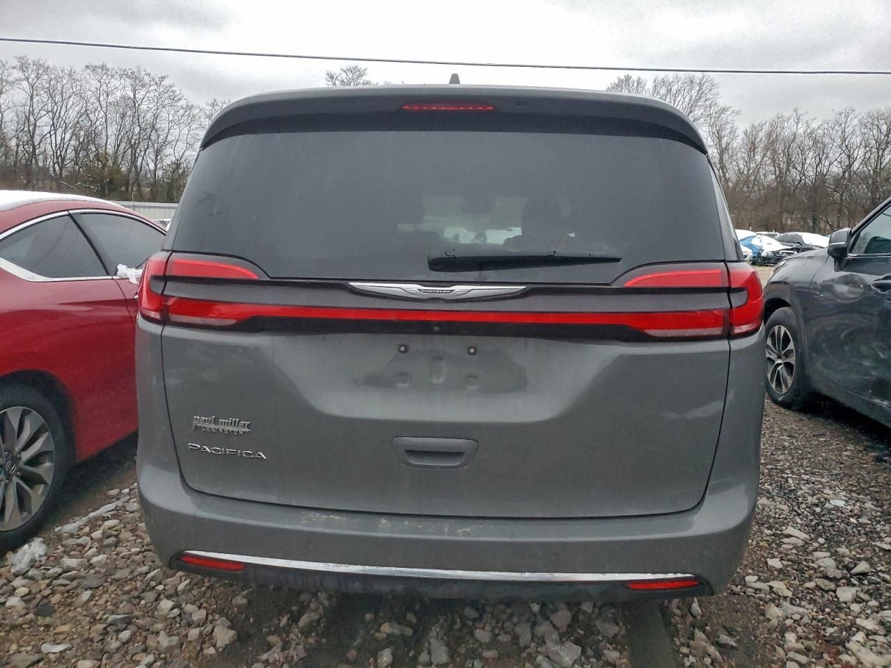 2021 Chrysler Pacifica Touring l