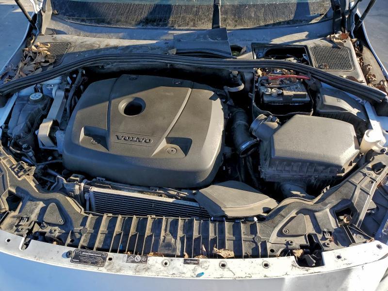 2016 Volvo S60 Platinum