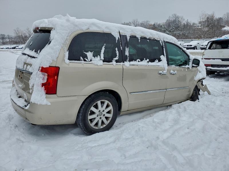 2012 Chrysler Town & Country Touring l