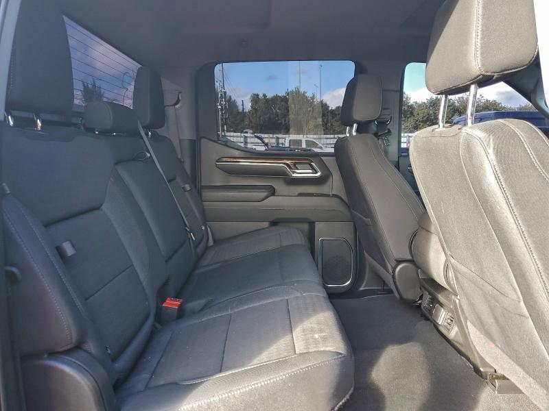 2024 GMC Sierra K1500 Elevation