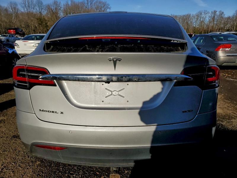 2016 Tesla Model x