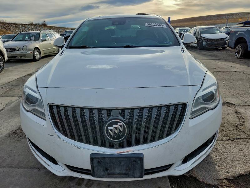2016 Buick Regal Premium