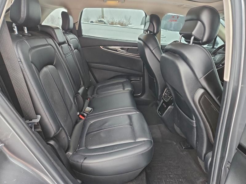 2021 Lincoln Nautilus Reserve