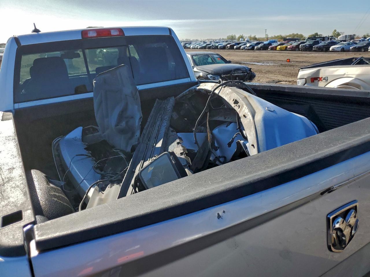 2016 Dodge RAM 1500 SLT