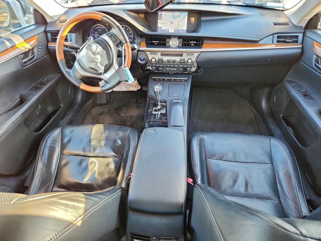 2014 Lexus Es 300h