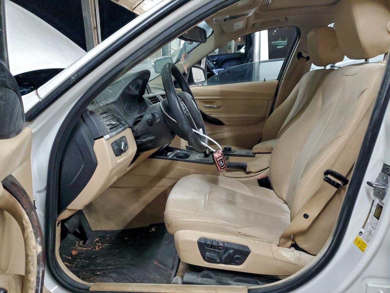 2014 BMW 328 i