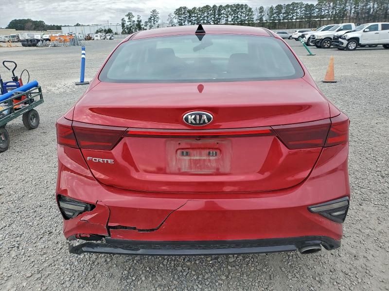 2021 KIA Forte fe