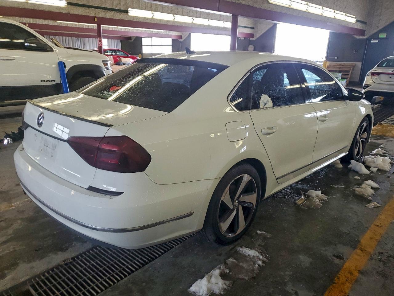 2016 Volkswagen Passat se