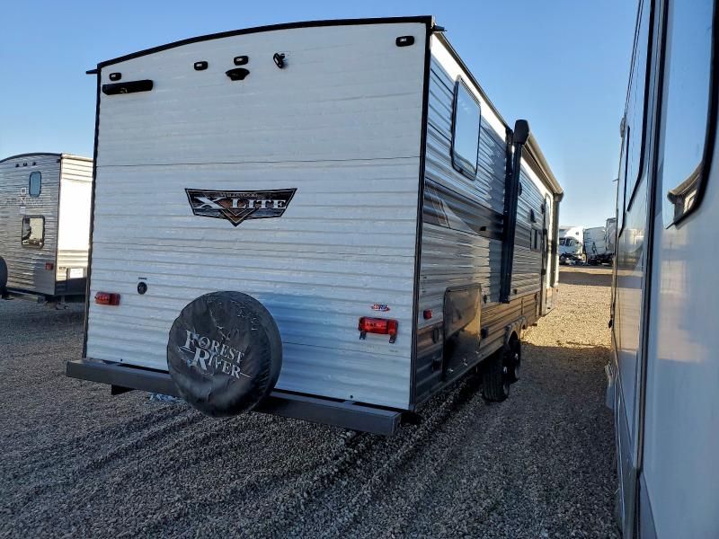 2023 Wildcat Travel Trailer