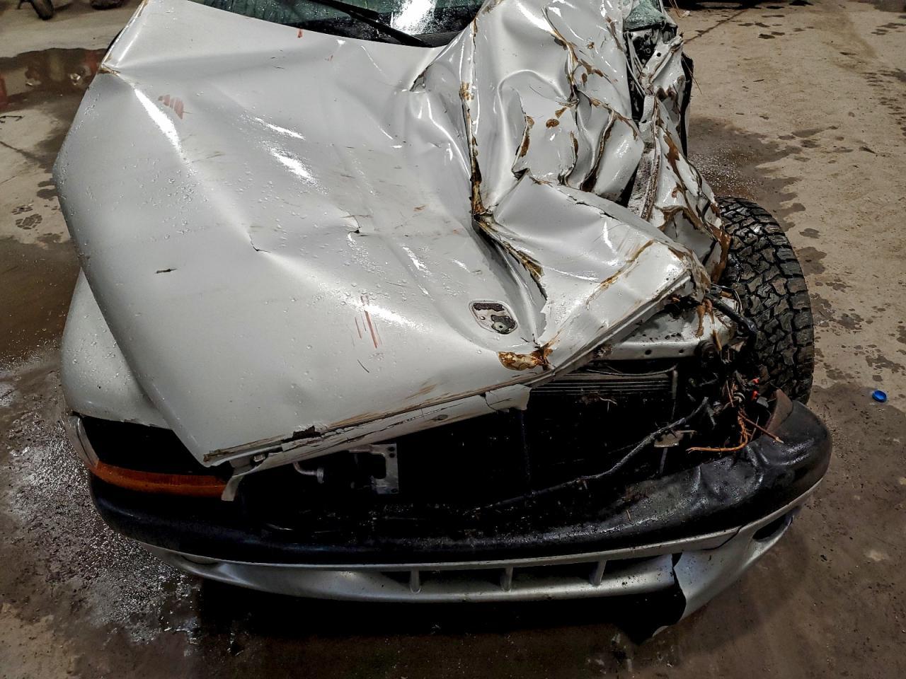 2003 Dodge Dakota Quad Sport
