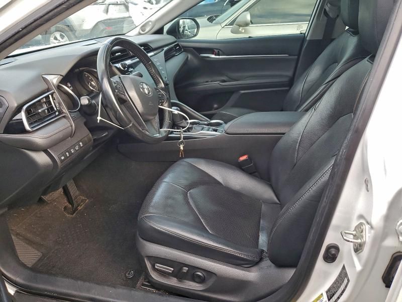 2020 Toyota Camry xle