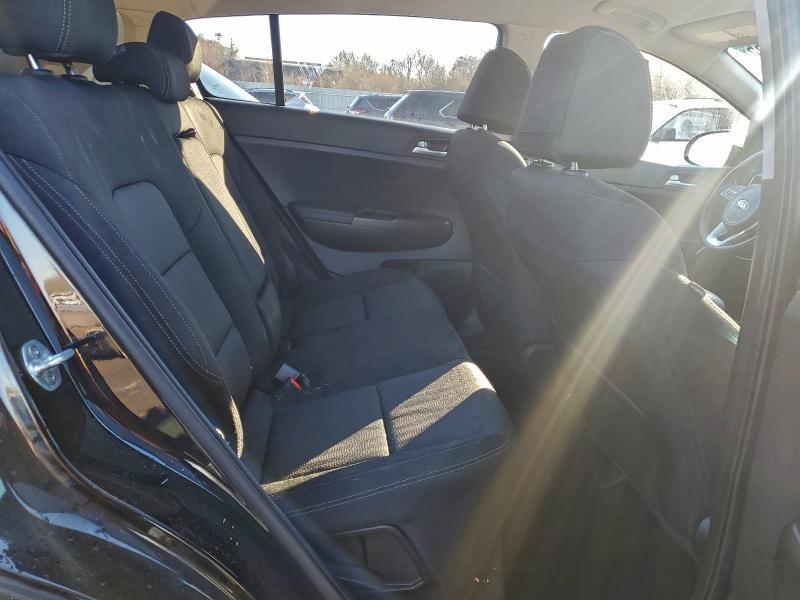 2022 KIA Sportage lx