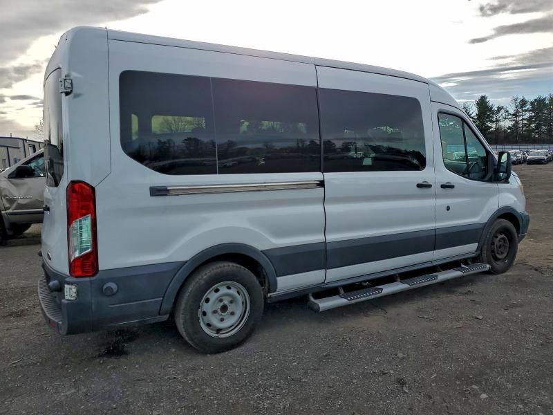 2015 Ford Transit T-350