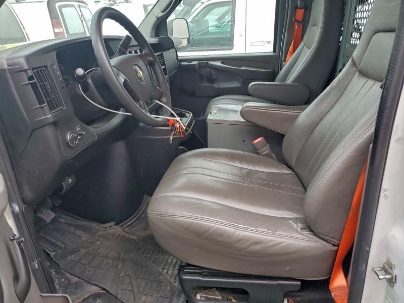 2013 Chevrolet Express G2500