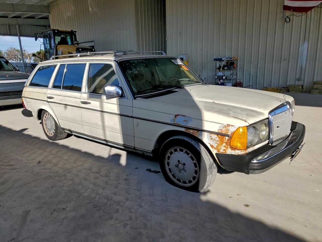 1984 Mercedes-Benz 300 tdt