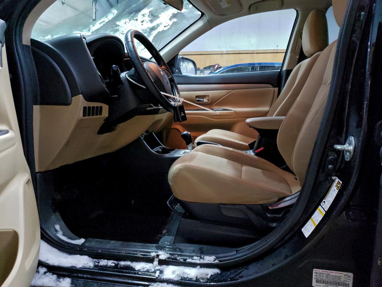 2016 Mitsubishi Outlander se