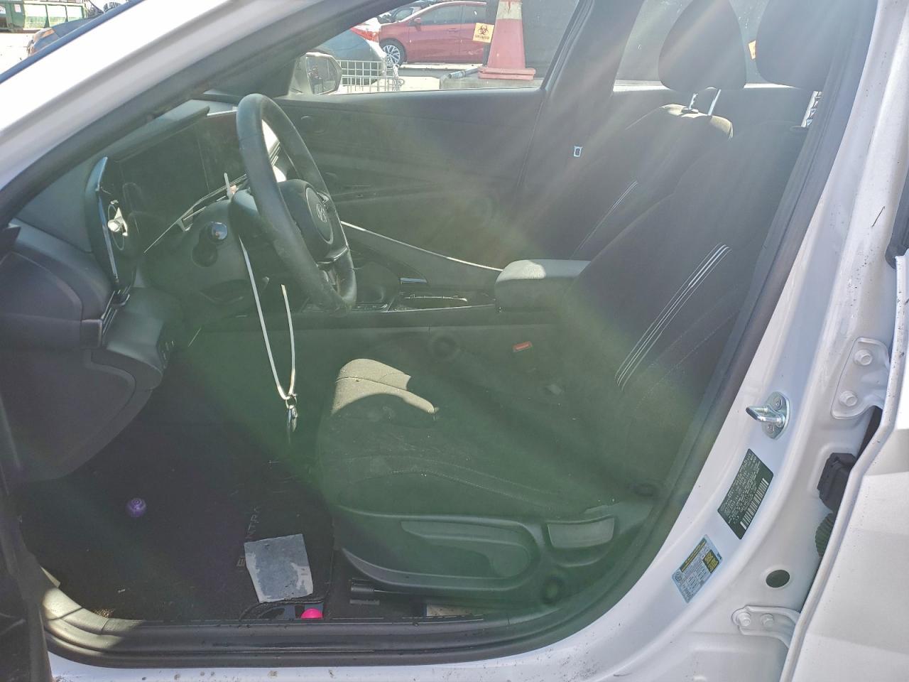 2025 Hyundai Elantra Blue