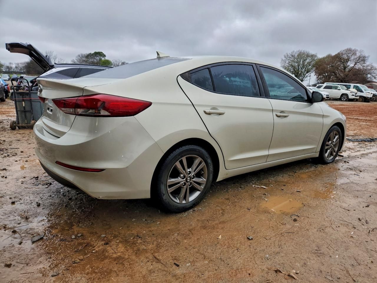 2017 Hyundai Elantra se