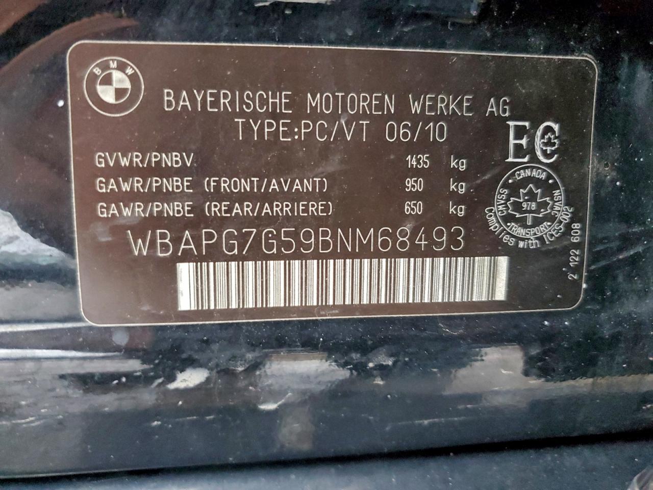 2011 BMW 323 i