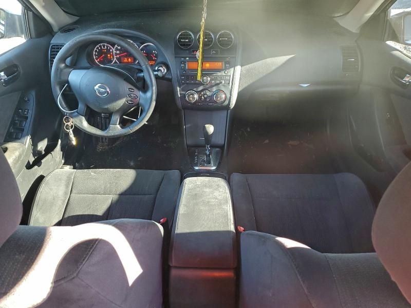 2011 Nissan Altima Base