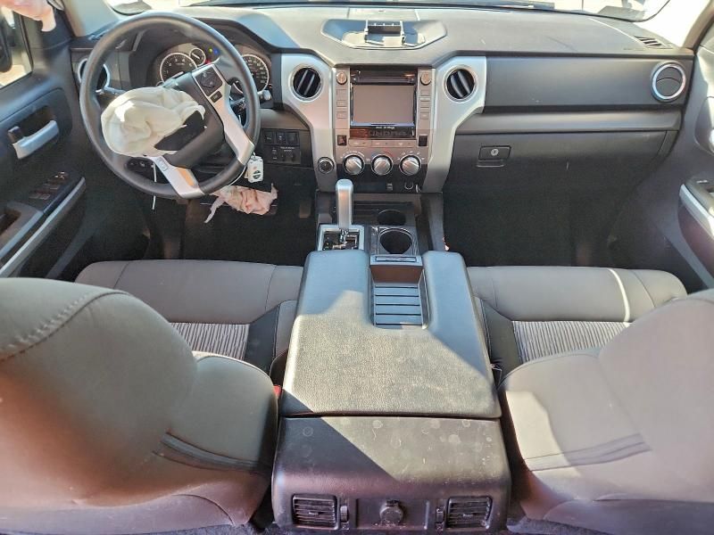 2016 Toyota Tundra Crewmax SR5