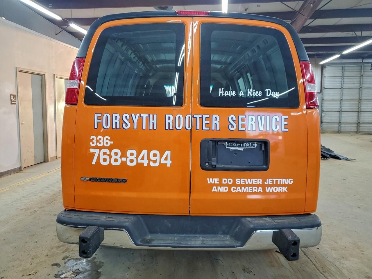 2022 Chevrolet Express G2500