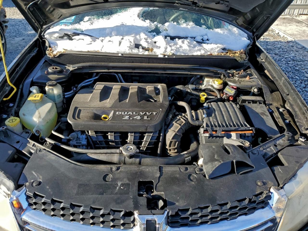 2013 Dodge Avenger se