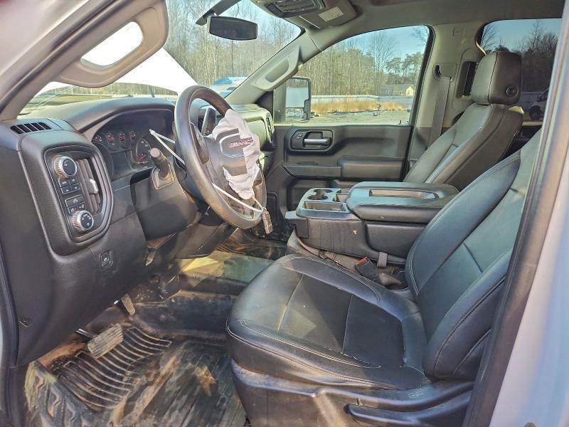 2021 GMC Sierra K3500 Truck cab and Chassis